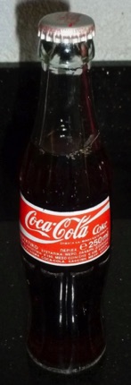 60117-1 € 5,00 coca cola flesje 250ml  Lim edition